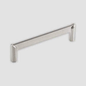 TK15 - Brushed Satin Nickle Meadows Edge Pull